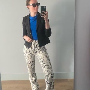 Meet your Posher, Leslie